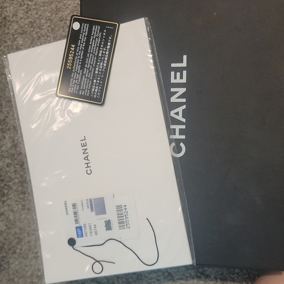 Chanel Flapbag - Picture 8 of 8